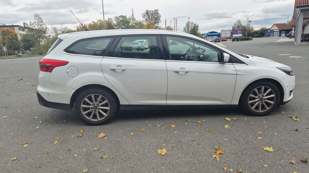 Ford Focus 154.000 km 3.850 &euro; Bayreuth 95447