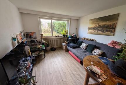 2 Zimmer in 3-Zimmer-Wohnung in Tübingen Galgenberg ab 1. Juni