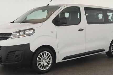 Opel Vivaro 60.300 km 27.784 &euro; Neuss 41460