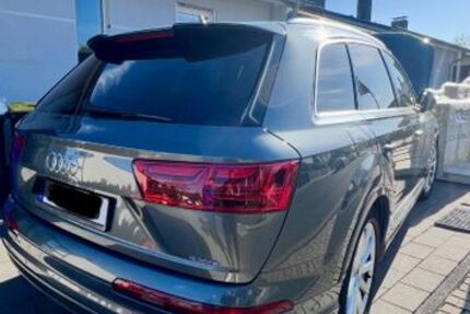 Audi Q7 209.000 km 22.999 &euro; Siegen 57074