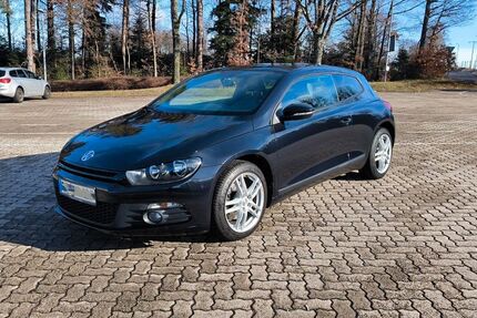 VW Scirocco 32.000 km 9.999 &euro; Engelsbrand 75331