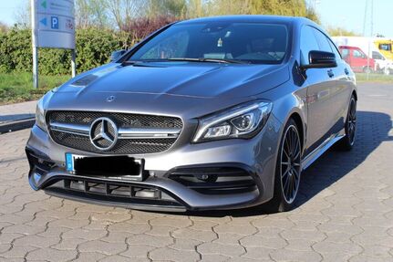 Mercedes CLA 45 AMG Shooting Brake