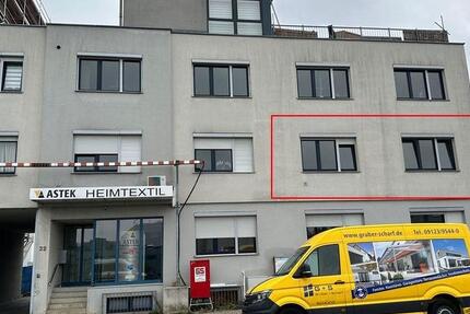Helle Bürofläche (88 m²) in Fürth – 2 große Büros, Teeküche, Top-Anbindung, provisionsfrei zimmer