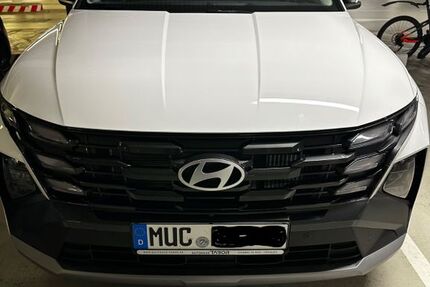 Hyundai TUCSON 12.000 km 24.500 &euro; München 80937