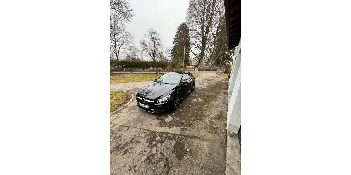 Mercedes-Benz CLA 220 Shooting Brake 149.890 km 17.500 &euro; Berg 82335
