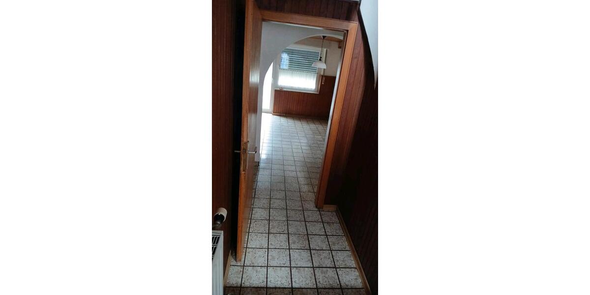 Reihenhaus Kamen - 4 Zimmer, 110 m&sup2;, 196.000&euro; | Angebot:26995358