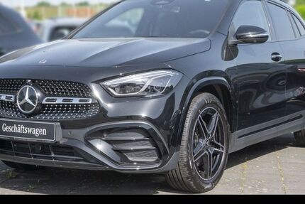 Mercedes-Benz GLA 180 3.823 km 34.790 &euro; Aachen 52068