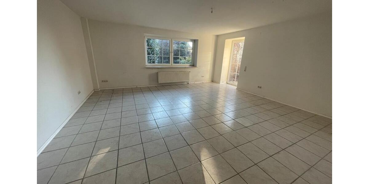 Reihenhaus Dollern - 10 Zimmer, 230 m&sup2;, 2.150&euro; | Angebot:24293689