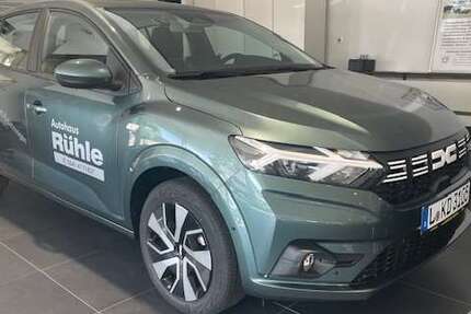 Dacia Sandero 5.500 km 15.900 &euro; Leipzig-Burghausen 04178