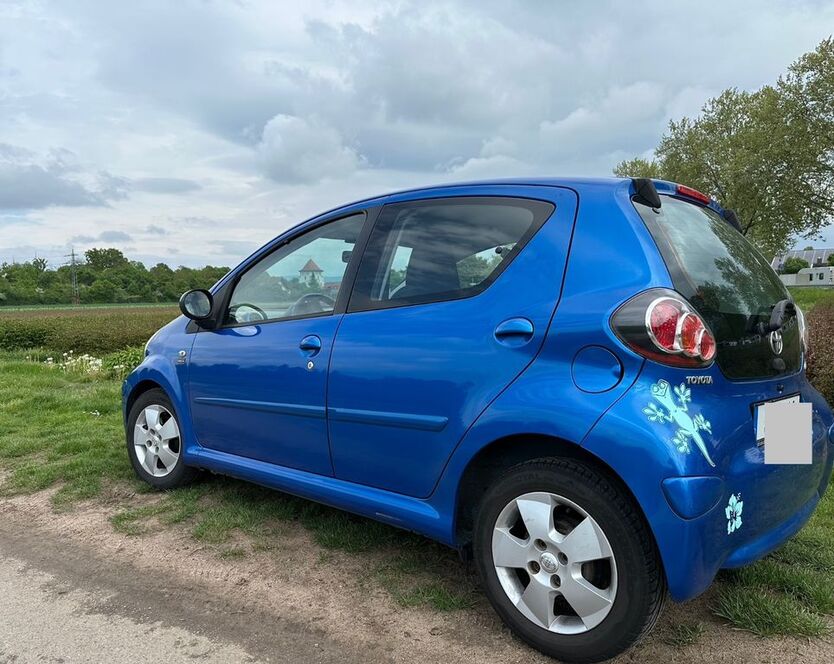 Aygo (X)