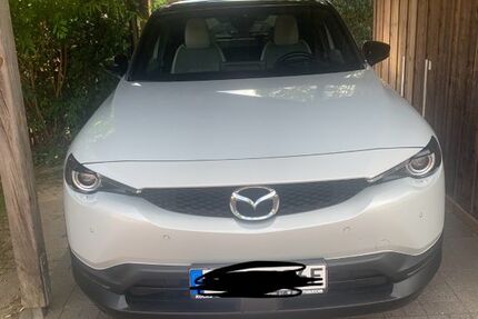 Mazda MX-30 39.200 km 13.250 € Hamburg 21035