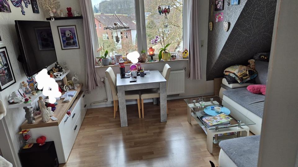 Etagenwohnung Felsberg - 4 Zimmer, 79 m&sup2;, 900&euro; | Angebot:25239514