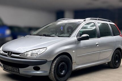 Peugeot 206 204.000 km 899 &euro; Freiberg 09599