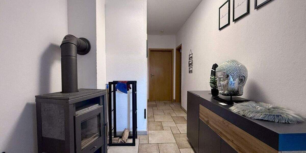 Mehrfamilienhaus, Wohnhaus Lotte Halen - 8 Zimmer, 193 m&sup2;, 549.000&euro; | Angebot:25673352