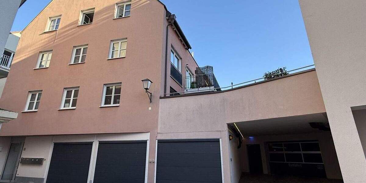 Ein Goldstück im Herzen von Landshut! Barrierfreie 2-Zimmer-Wohnung mit Terrasse und kleinem Garten! 2 zimmer