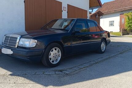 Mercedes-Benz E 200 265.000 km 2.800 &euro; Tussenhausen 86874