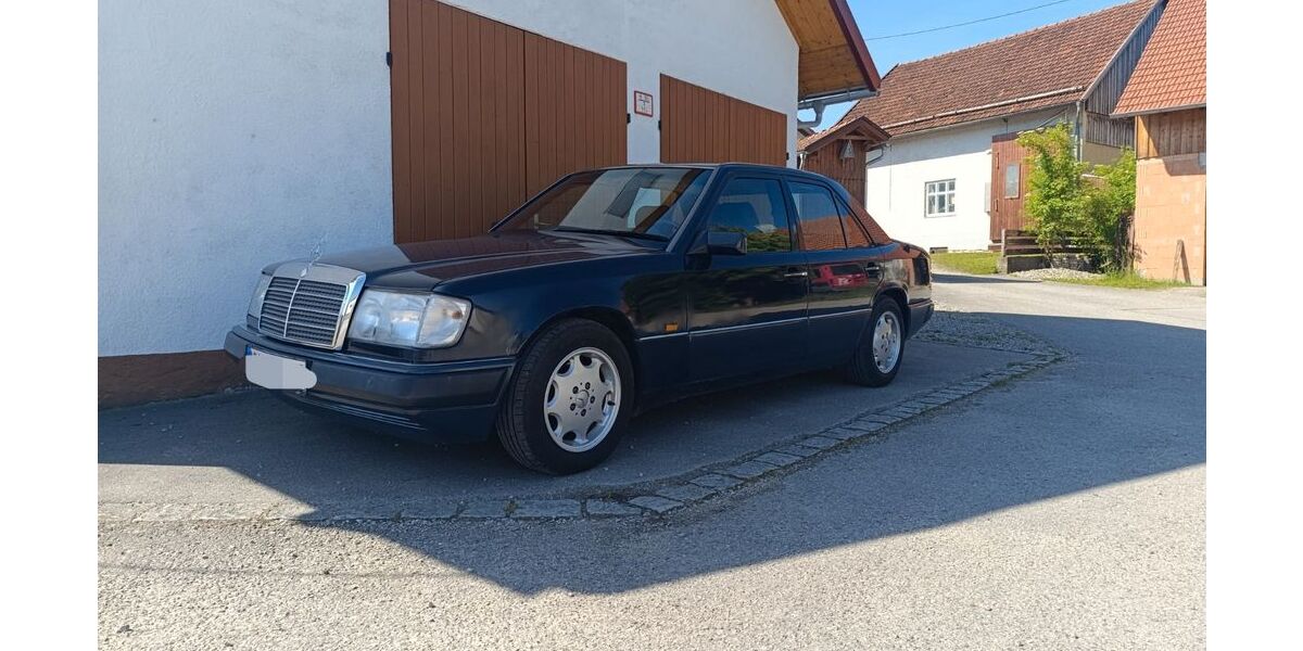Mercedes-Benz E 200 265.000 km 2.800 &euro; Tussenhausen 86874
