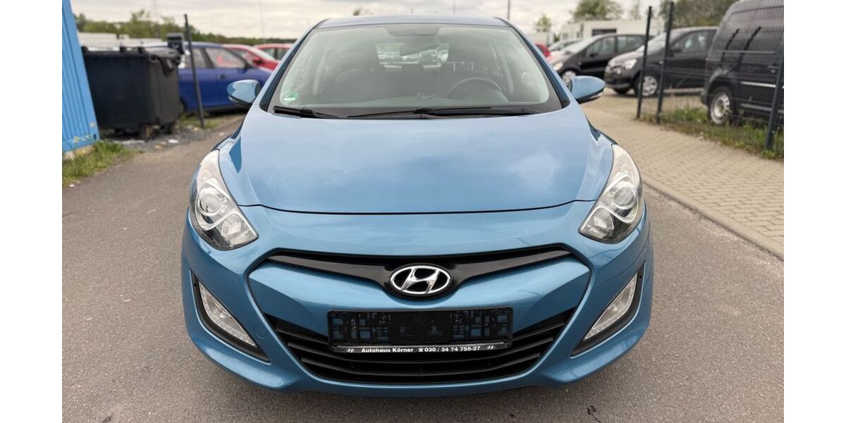 Hyundai i30 100.000 km 6.499 &euro; Berlin 12524