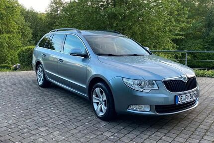 Skoda Superb 173.000 km 8.450 &euro; Drolshagen 57489