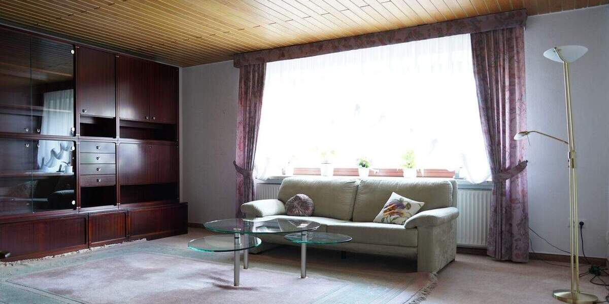 Etagenwohnung Edemissen Wipshausen - 3 Zimmer, 108 m&sup2;, 85.000&euro; | Angebot:23833411