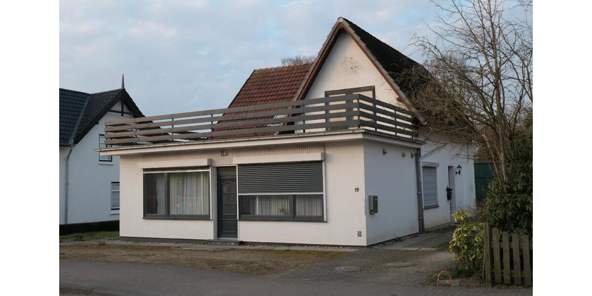 Einfamilienhaus Sörup - 7 Zimmer, 160 m&sup2;, 280.000&euro; | Angebot:26368455