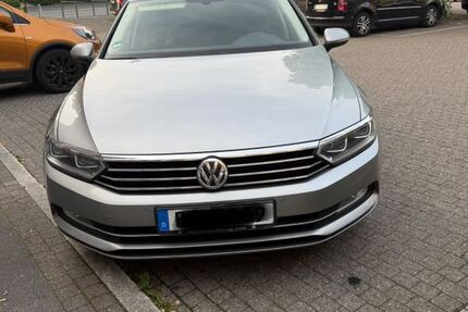 VW Passat 270.000 km 9.500 &euro; Wuppertal 42279