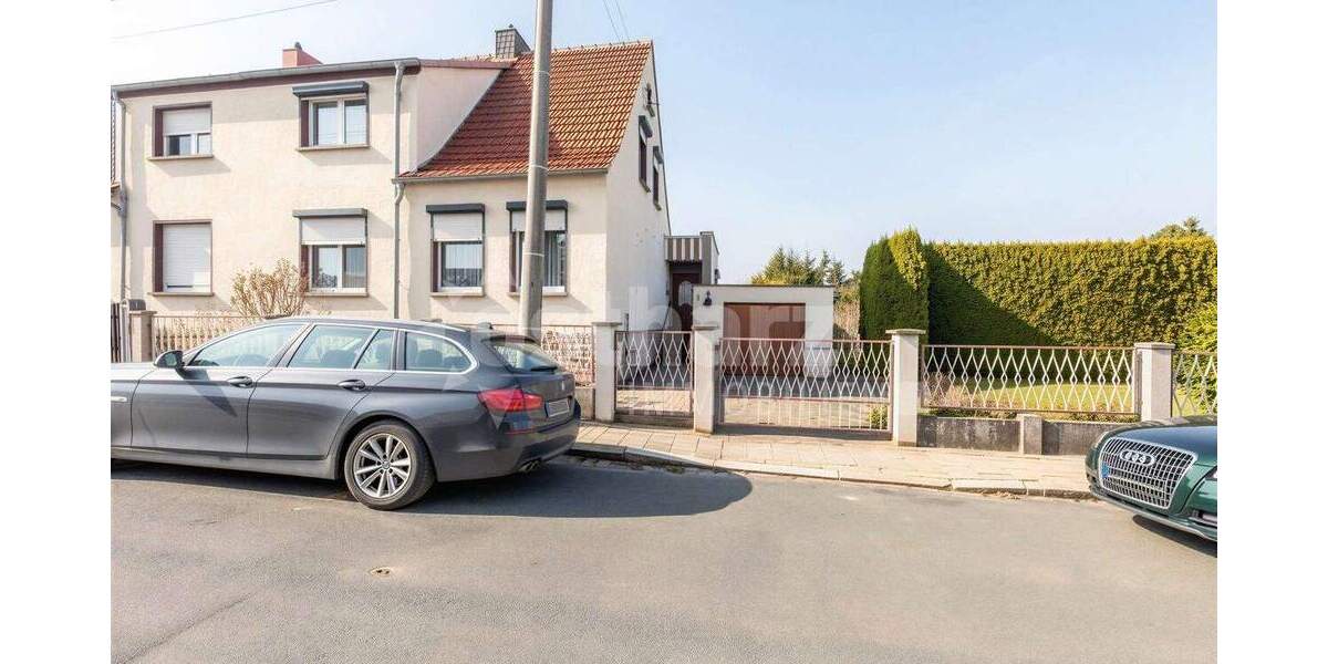 Doppelhaushälfte Ballenstedt - 3 Zimmer, 95 m&sup2;, 60.000&euro; | Angebot:25676682