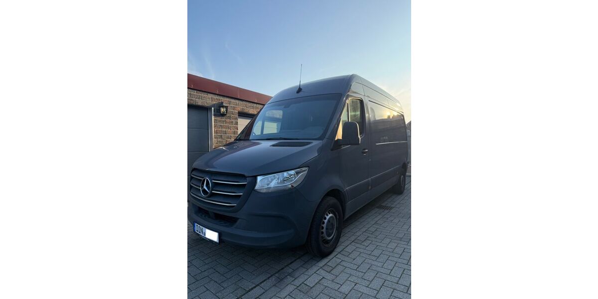 Mercedes-Benz Sprinter 267.000 km 12.990 &euro; Voerde 46562