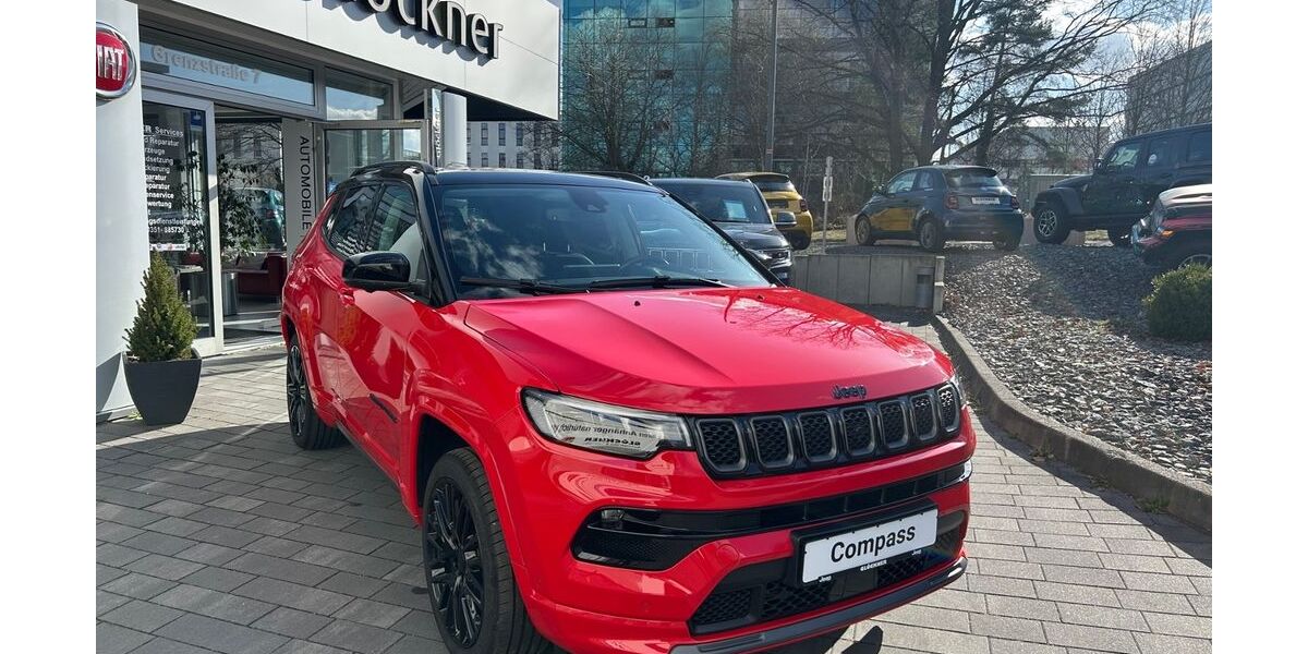 Jeep Compass 12.952 km 34.990 &euro; Dresden 01109