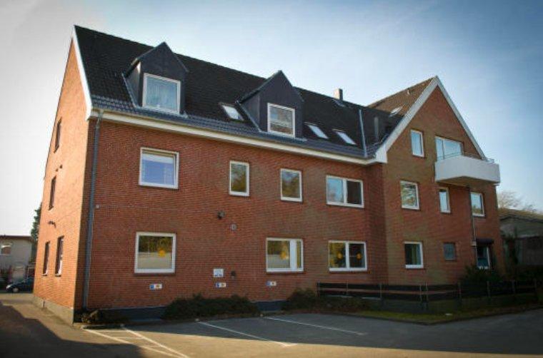 Dachgeschoßwohnung Flensburg Fruerlund - 2 Zimmer, 62 m&sup2;, 175.000&euro; | Angebot:27443966