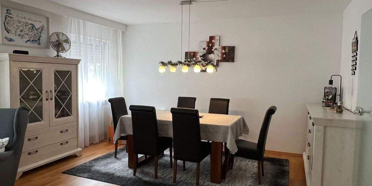 KL-Hohenecken: Schöne 3 Zimmerwohnung mit Balkon 3 zimmer