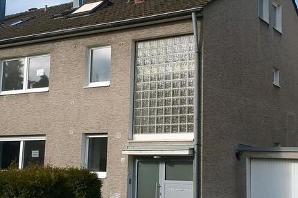 Haus Köln Porz - 6 Zimmer, 200 m&sup2;, 650.000&euro; | Angebot:24940368