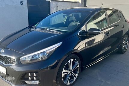 Kia ceed / Ceed 159.000 km 7.400 &euro; Waldsee 67165