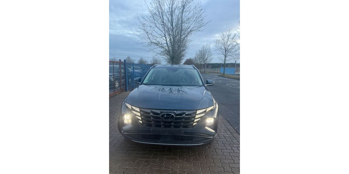 Hyundai TUCSON 160.000 km 18.700 &euro; Mittenwalde 15749