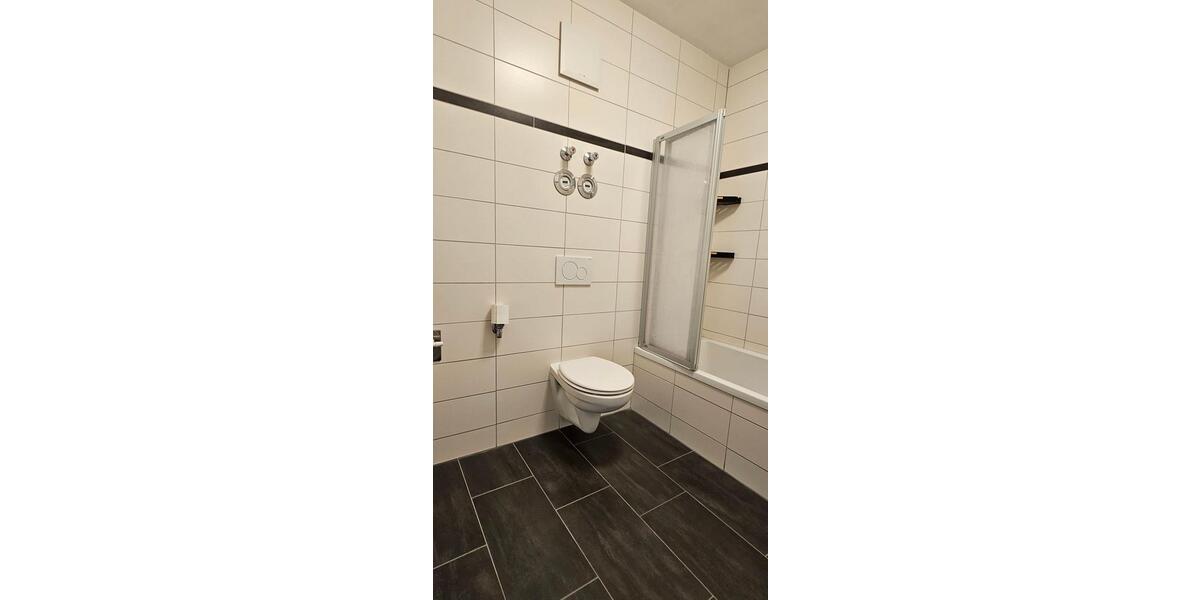 Etagenwohnung Mühlhausen (Thüringen) - 4 Zimmer, 108 m&sup2;, 759&euro; | Angebot:25509038