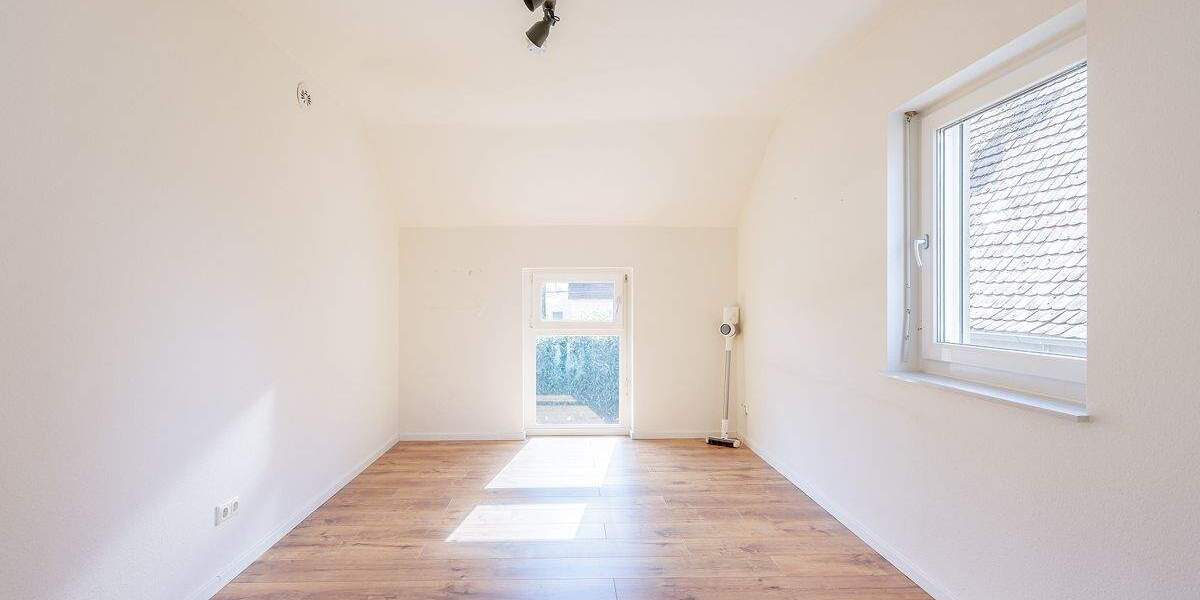 Einfamilienhaus Stutensee / Friedrichstal Friedrichstal - 5 Zimmer, 137 m&sup2;, 597.000&euro; | Angebot:25727446