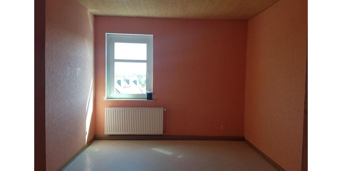 Etagenwohnung Torgau - 4 Zimmer, 95 m&sup2;, 523&euro; | Angebot:26384048