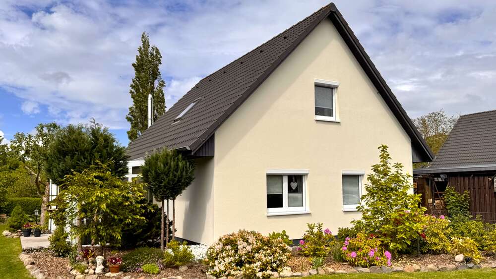 Einfamilienhaus Blankenhagen - 3 Zimmer, 100 m&sup2;, 325.000&euro; | Angebot:26794235