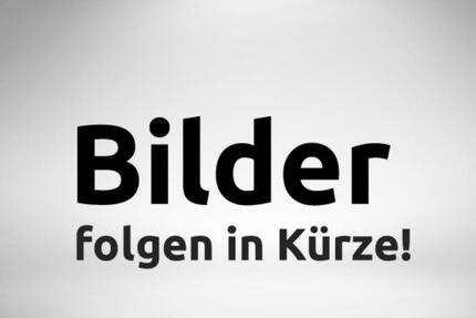 Großzügige Erdgeschoßwohnung eines Dreifamilienhauses