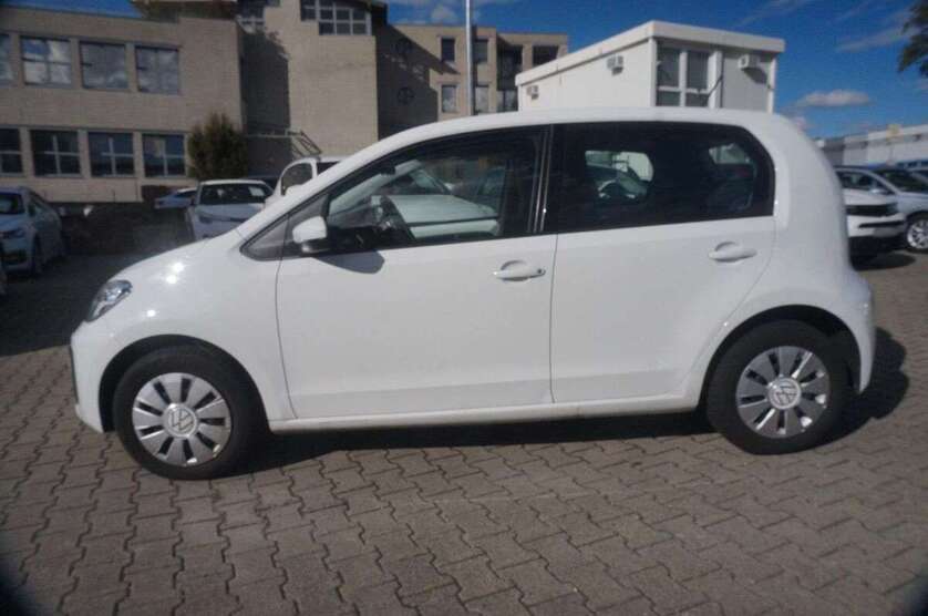 VW up! 27.210 km 11.950 € Nufringen 71154