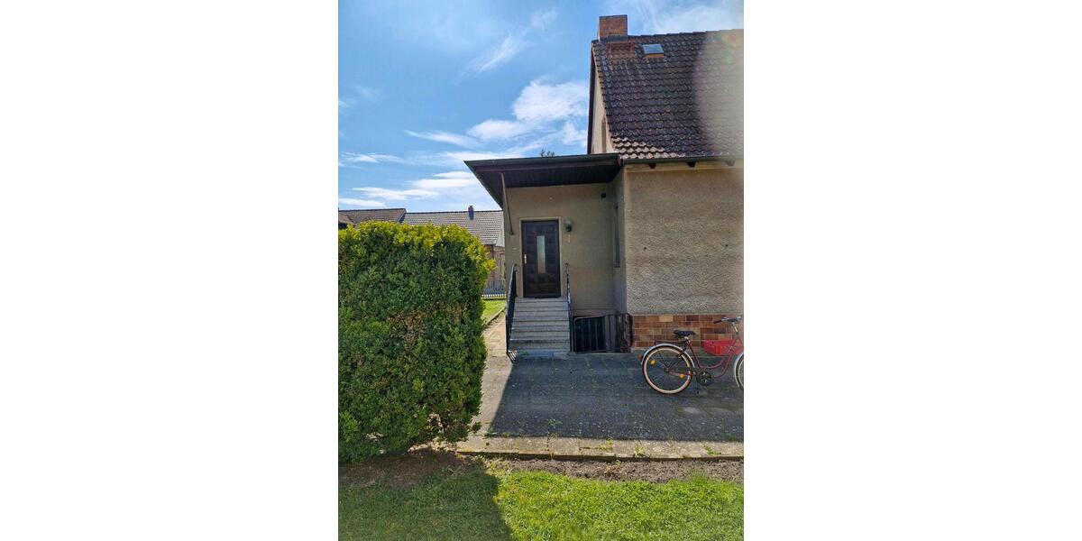 Einfamilienhaus Zörbig - 3 Zimmer, 95 m&sup2;, 250.000&euro; | Angebot:26222710