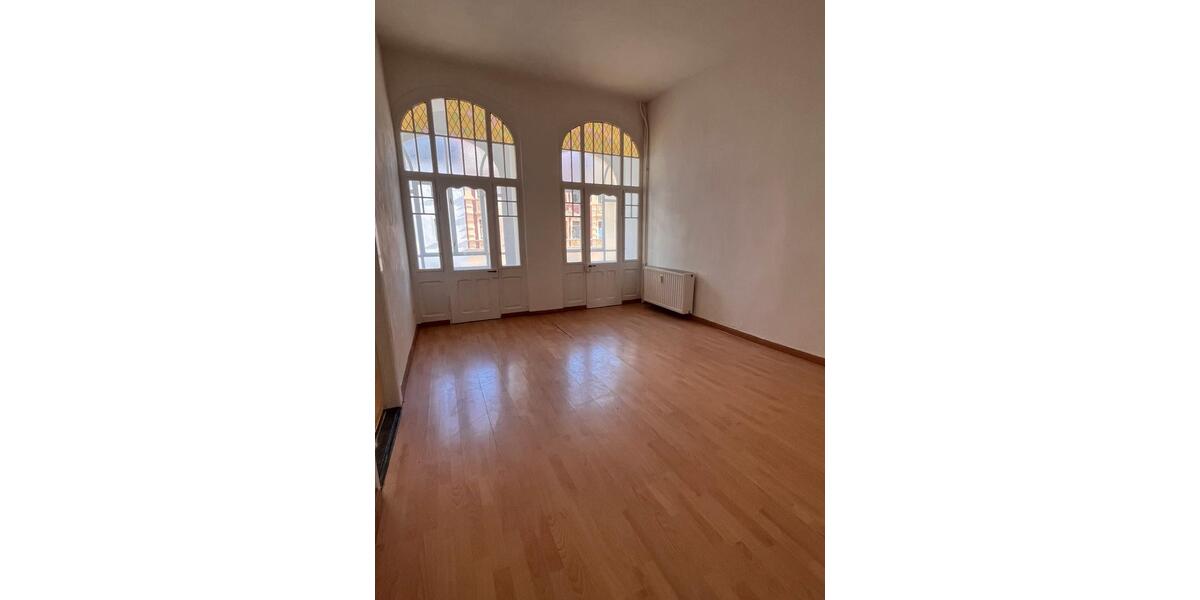 Charmante 4-Raum-Wohnung mit Balkon in Weißenfels 4 zimmer