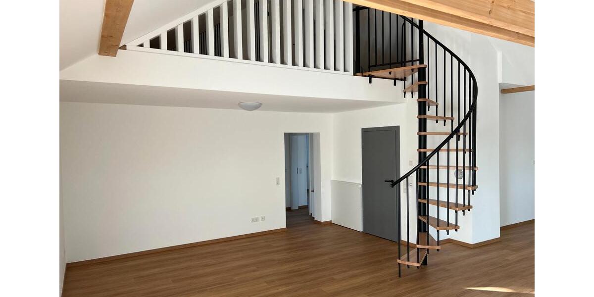 Maisonettenwohnung Adelsdorf - 3 Zimmer, 94 m&sup2;, 1.300&euro; | Angebot:26660349