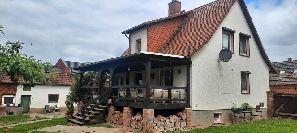 Einfamilienhaus Tangerhütte - 6 Zimmer, 150 m&sup2;, 220.000&euro; | Angebot:26824051