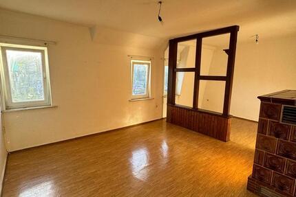 Wohnung Zella-Mehlis Mehlis - 2 Zimmer, 45 m&sup2;, 290&euro; | Angebot:25099167