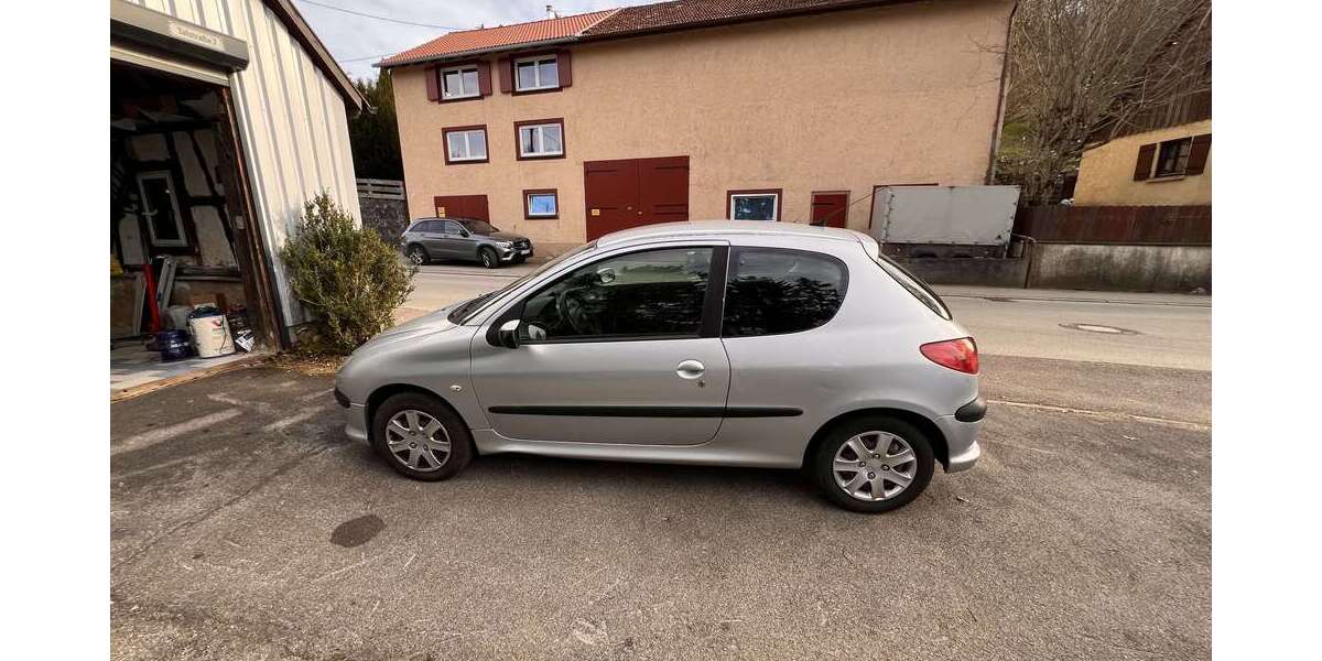 Peugeot 206 176.000 km 2.200 &euro; Reutlingen 72768