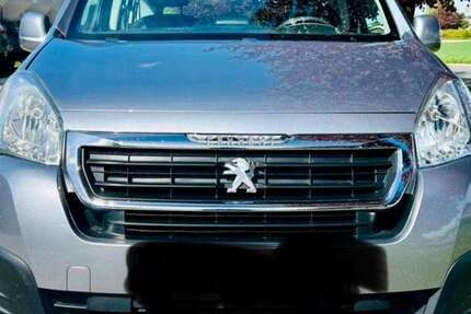 Peugeot Partner 112.910 km 7.900 &euro; Frankfurt am Main, Stadt 60325