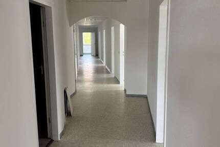 Büro in Gummersbach 1.600 € 160 m² zimmer