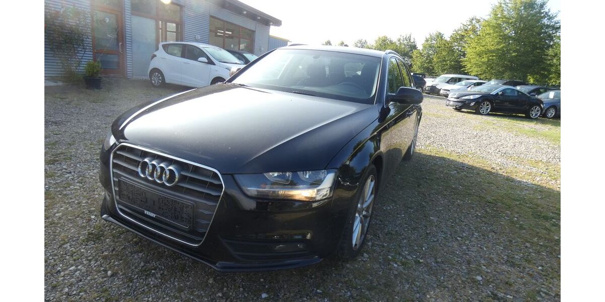 Audi A4 305.000 km 5.999 € Kiel 24145