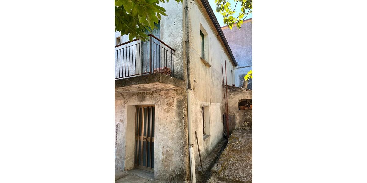 Einfamilienhaus Wächtersbach - 5 Zimmer, 110 m&sup2;, 99.000&euro; | Angebot:26417541